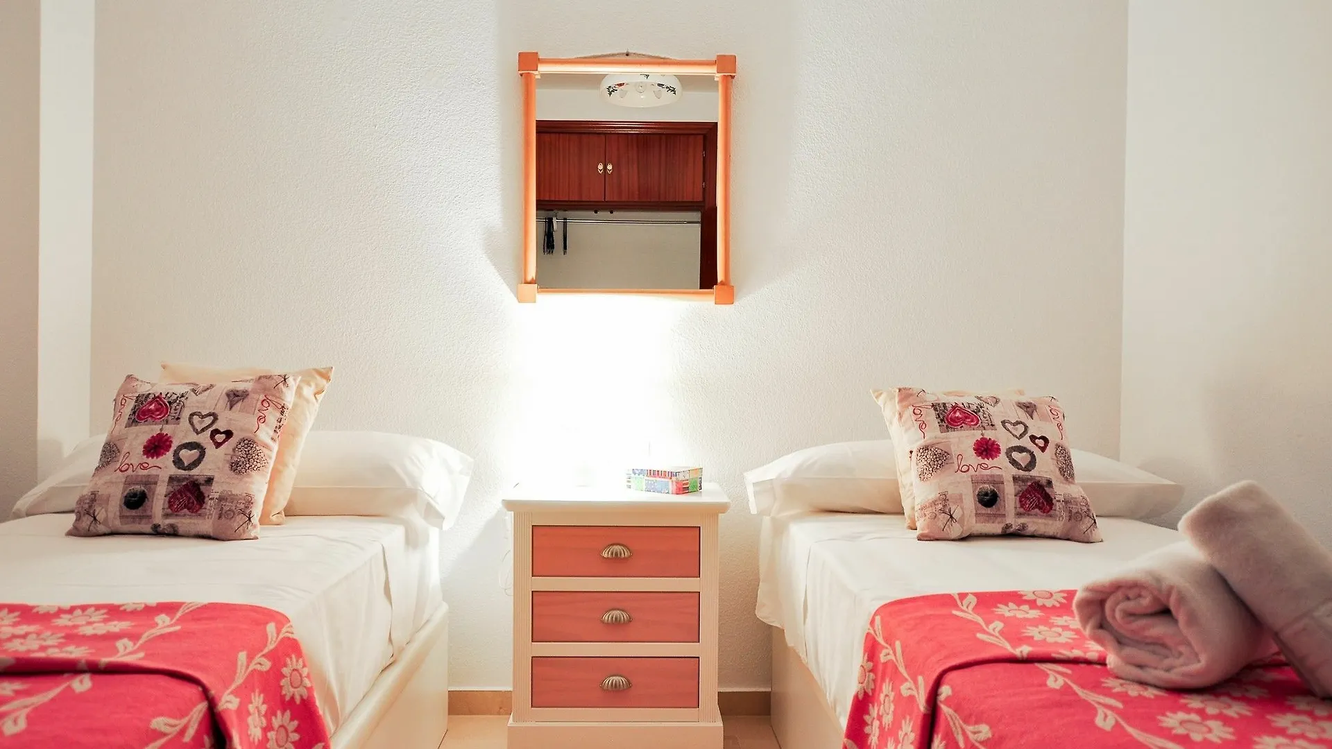 Echegaray4Malaga Apartment